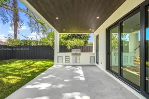 2606 SW 19th St, Miami, FL 33145 - Photo 16