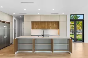 2606 SW 19th St, Miami, FL 33145 - Photo 28