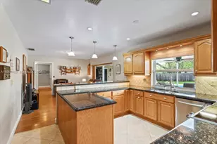 9750 SW 143rd Dr, Miami, FL 33176 - Photo 14