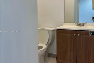 200 Ashbury Rd, Hollywood, FL 33024 - Photo 12