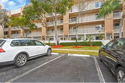 9575 Weldon Cir #C113, Tamarac, FL 33321 - Photo 2