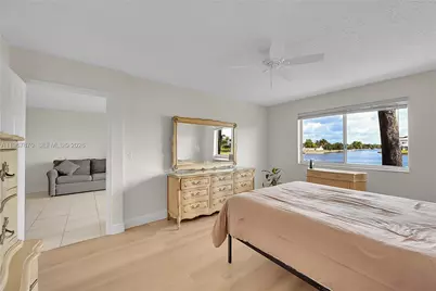 9575 Weldon Cir #C113, Tamarac, FL 33321 - Photo 10