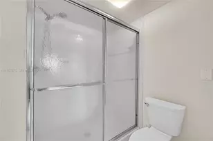 9575 Weldon Cir, Tamarac, FL 33321 - Photo 12