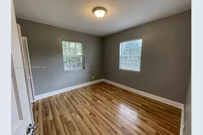 3350 SW 29th St, Miami, FL 33133 - Photo 12