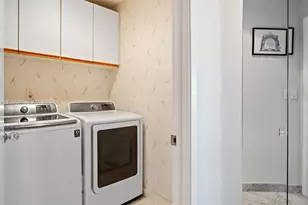 19101 NE 36th Ct, Aventura, FL 33180 - Photo 26