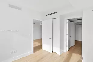 9901 W Bay Harbor Dr, Bay Harbor Islands, FL 33154 - Photo 32