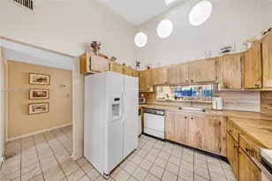 567 NE 199th Terrace, Miami, FL 33179 - Photo 10