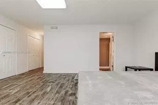 219 NE 14th Ave, Hallandale Beach, FL 33009 - Photo 24