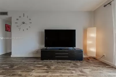 219 NE 14th Ave #307, Hallandale Beach, FL 33009 - Photo 30