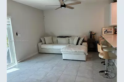 1069 NW 4th Ter, Florida City, FL 33034 - Photo 6