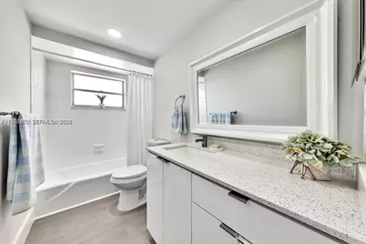 1750 W 46th St #433, Hialeah, FL 33012 - Photo 4