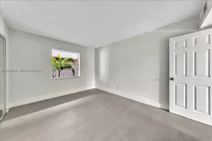 1750 W 46th St, Hialeah, FL 33012 - Photo 12