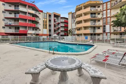 1750 W 46th St #433, Hialeah, FL 33012 - Photo 24