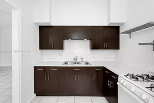 2421 Lake Pancoast Dr, Miami Beach, FL 33140 - Photo 12