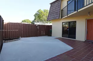 42 Springdale Cir, Palm Springs, FL 33461 - Photo 20