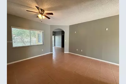 10225 SW 20th St #1, Miramar, FL 33025 - Photo 4