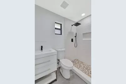 2421 NW 153 St, Miami Gardens, FL 33054 - Photo 44