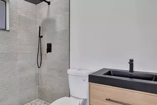 2421 NW 153 St, Miami Gardens, FL 33054 - Photo 52