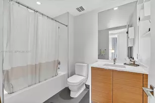 250 NW 24th St, Miami, FL 33127 - Photo 18