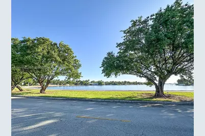 1255 Jackson St #1255, Hollywood, FL 33019 - Photo 74