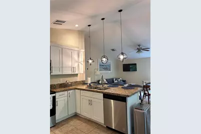 24 Tarpon Ave, Key Largo, FL 33037 - Photo 4