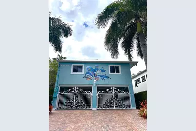 24 Tarpon Ave, Key Largo, FL 33037 - Photo 1