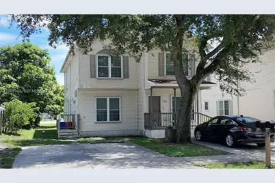 1604 SW 44th Ave, Fort Lauderdale, FL 33317 - Photo 2