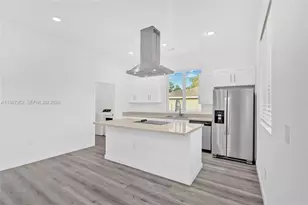 719 Little Rock E, Lehigh Acres, FL 33974 - Photo 18