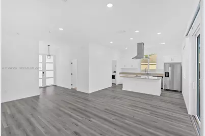 719 Little Rock E, Lehigh Acres, FL 33974 - Photo 10