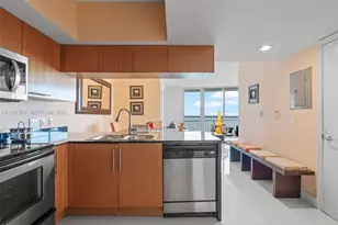 1750 N Bayshore Dr, Miami, FL 33132 - Photo 22