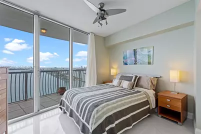 1750 N Bayshore Dr #3901, Miami, FL 33132 - Photo 6