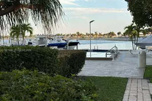 150 SE 25th Rd, Miami, FL 33129 - Photo 30