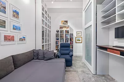 2001 Meridian Ave #107, Miami Beach, FL 33139 - Photo 22