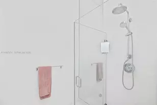 2001 Meridian Ave, Miami Beach, FL 33139 - Photo 28