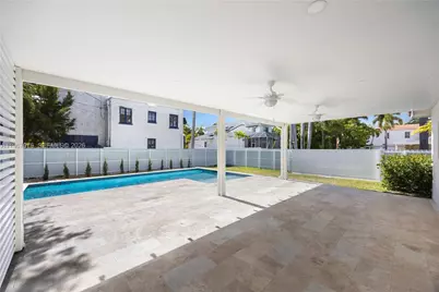 1070 Tyler St, Hollywood, FL 33019 - Photo 32