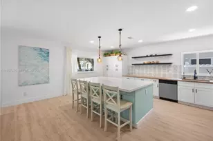 1070 Tyler St, Hollywood, FL 33019 - Photo 6