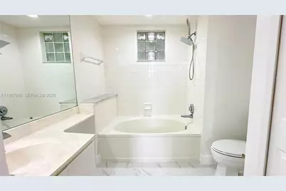 3255 NE 184th St #12105, Aventura, FL 33160 - Photo 4