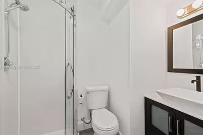 710 NE 62nd St, Miami, FL 33138 - Photo 20