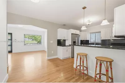 710 NE 62nd St, Miami, FL 33138 - Photo 18