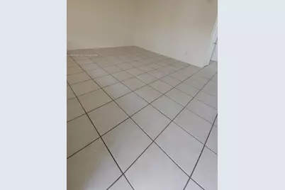 2121 NE 168th St #06, North Miami Beach, FL 33162 - Photo 4