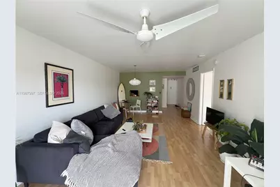 1450 Lincoln Rd #408, Miami Beach, FL 33139 - Photo 6