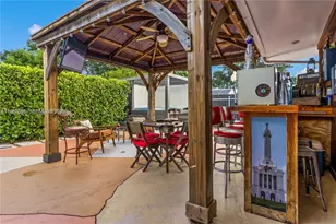 860 Curtiss Dr, Opa-Locka, FL 33054 - Photo 4