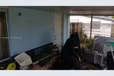 6521 SW 112th Ave, Miami, FL 33173 - Photo 12