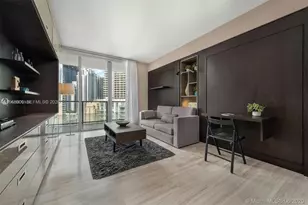 1300 Brickell Bay Dr, Miami, FL 33131 - Photo 4