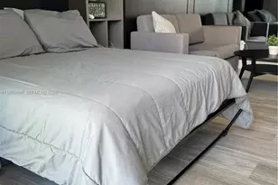 1300 Brickell Bay Dr, Miami, FL 33131 - Photo 8