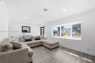 8555 NW 25th Pl, Coral Springs, FL 33065 - Photo 8