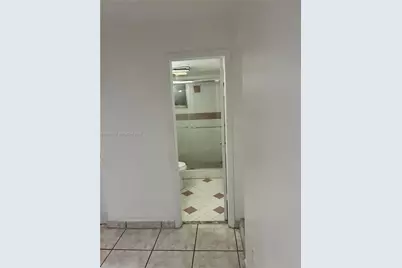 329 W 41st St #1, Hialeah, FL 33012 - Photo 6