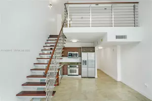 41 SE 5th St, Miami, FL 33131 - Photo 4