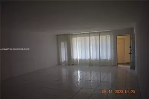 1885 NE 121st St, North Miami, FL 33181 - Photo 18