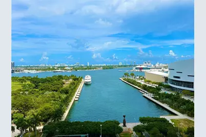 888 Biscayne Blvd #1512, Miami, FL 33132 - Photo 1